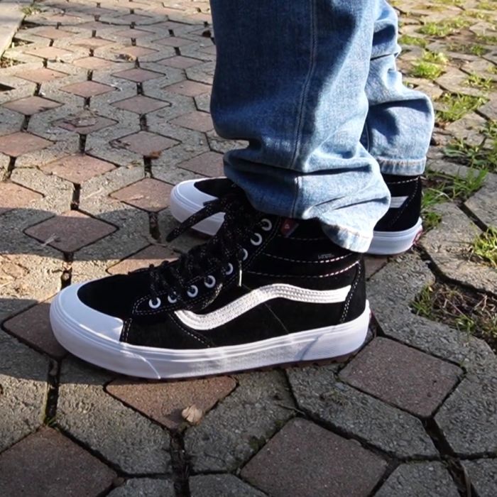 Vans Sk8-Hi MTE 2.0 DX Black/True White