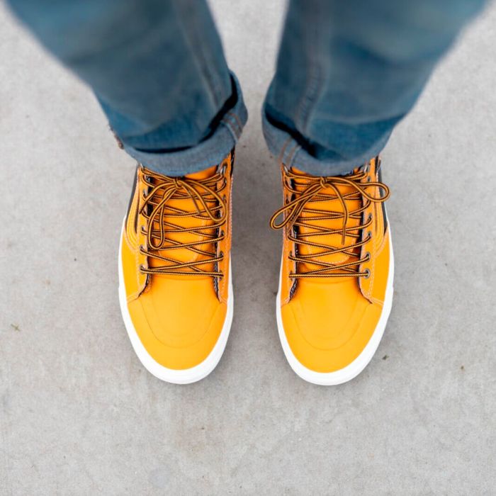 Vans Sk8-Hi MTE 2.0 DX Apricot/Black