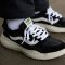Vans Ultrarange Neo VR3 Black/White