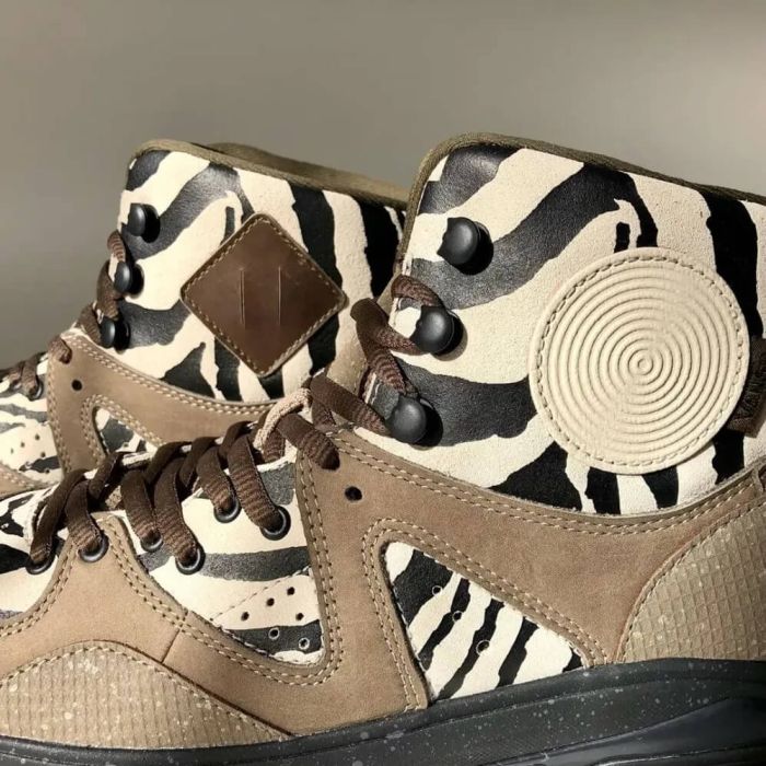 Vans Vault x Taka Hayashi AMZN TRL LX (Suede/Nubuck) Zebra/Fossil